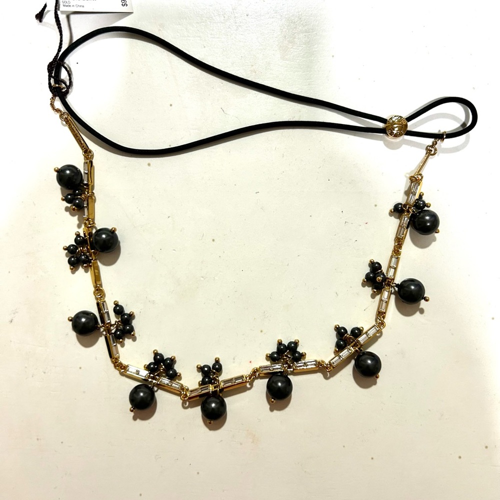 Black and gold Henri Bendel necklacee